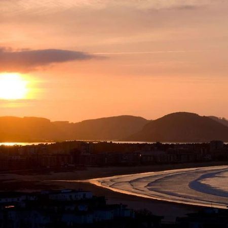 Reformado, A 2Min De Playa, En La Mejor Zona. Appartement Laredo Buitenkant foto